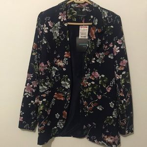 Fashionable blazer